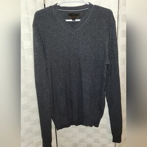 Jos. A. Bank RESERVE Charcoal V-Neck SweaterBank Sz L